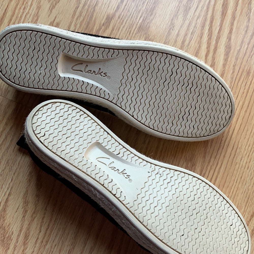 Clarks Suede Slip-ons - Picture 7 of 10